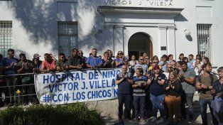 Postales del abrazo solidario al Hospitel de Niños Víctor J. Vilela&nbsp;