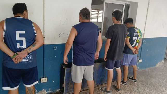 Narcomenudeo: cuatro detenidos con envoltorios de cocaína en Arroyo Seco
