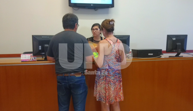 Sergio Gigliotti y Cristina Morla entregaron 124 mil firmas para que Kiki vuelva a casa