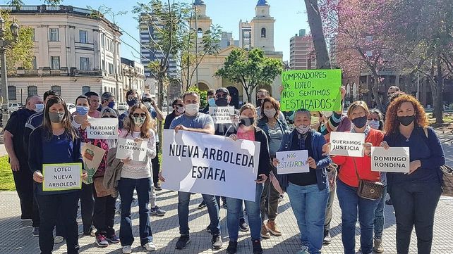 Las familias del loteo Nueva Arboleda esperan que se remate el terreno que compraron por casi 10 mil dólares Las familias del loteo Nueva Arboleda esperan que se remate el terreno que compraron por casi 10 mil dólares