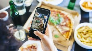 Los peligros de sacar fotos a las comidas: llega el temible comando venganza