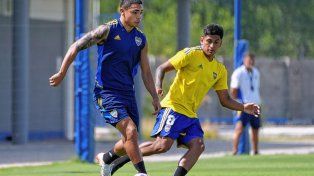 Sergio Romero y Agustín Sandez practicaron normal en Boca