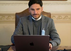 Hackearon la cuenta de Pullaro en la red social X: No fue casual, sabían lo que hacían