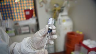 La Anmat autorizó el uso de la vacuna Sinopharm para mayores de 60 años