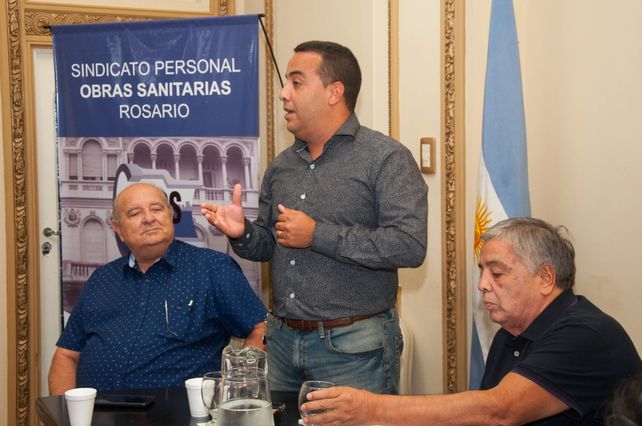 Silvio Barrionuevo (de pie), hijo de Oscar y actual titular, compite para retener el gremio tras ser denunciado por compañeros de la directiva.