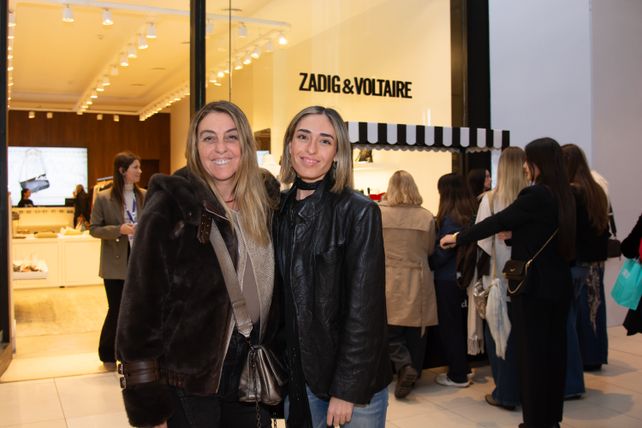 Mariela Bruno y María Urquiza  
