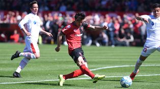 Newells recibirá a Maradona con el Gato Formica de titular
