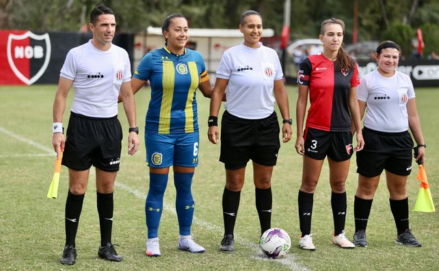 La Asociación Rosarina, decana del fútbol argentino celebra sus 121 aniversario
