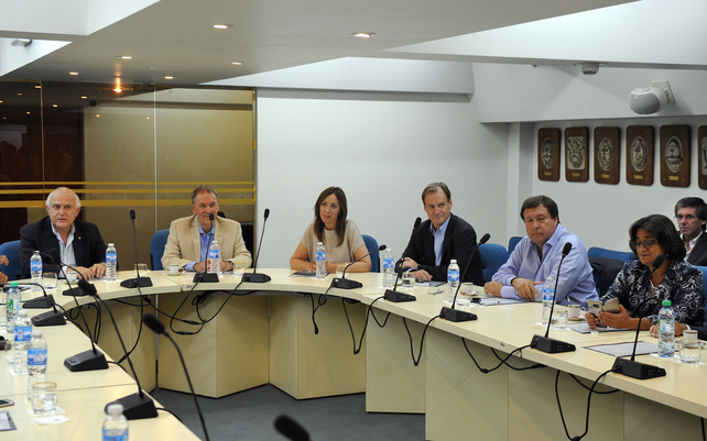 Bordet reclamó actualizar fondos nacionales para sueldos docentes