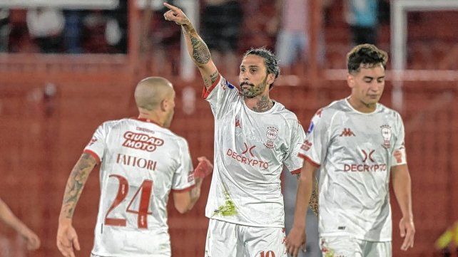 Momento caliente: Huracán separó a cuatro jugadores