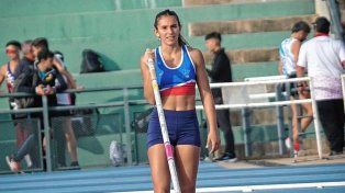 Luciana Gómez Iriondo logró alcanzar los 4.05, la mejor marca nacional del año.