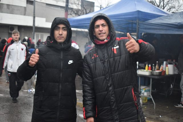 Todo el color de la previa del hincha de Colón para el choque ante Gimnasia (M) Todo el color de la previa del hincha de Colón para el choque ante Gimnasia (M)