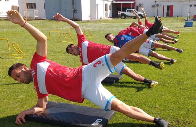 Unión inicia la semana enfocado en visitar a Gimnasia y la revolución Maradona