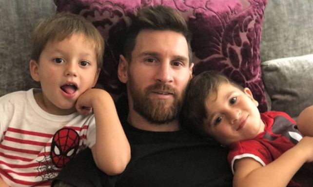 El meme que creó Messi con sus hijos