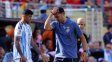 Scaloni, hasta las lágrimas: el DT puso en duda su continuidad tras la derrota ante España