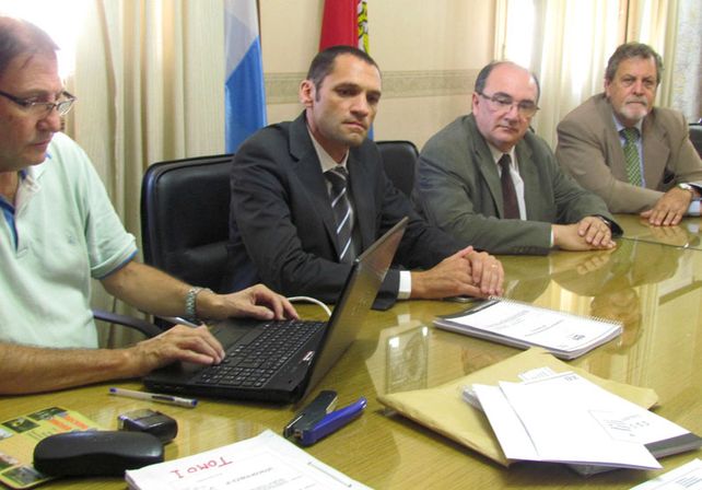 La EPE construye nuevos alimentadores para cinco barrios de la ciudad de Santa Fe