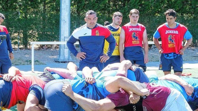 El Puma Agustín Creevy brindó su gran aporte a Los Leones de España. El Puma Agustín Creevy brindó su gran aporte a Los Leones de España.