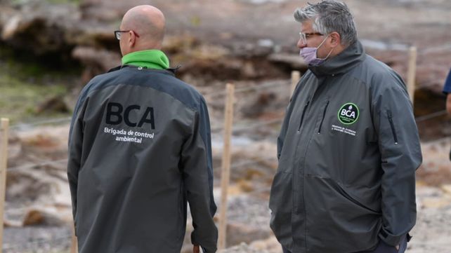 La Brigada de Control Ambiental (BCA) del Ministerio de Ambiente y Desarrollo Sostenible allanó un predio lindero al Área Natural Protegida de Punta Tombo