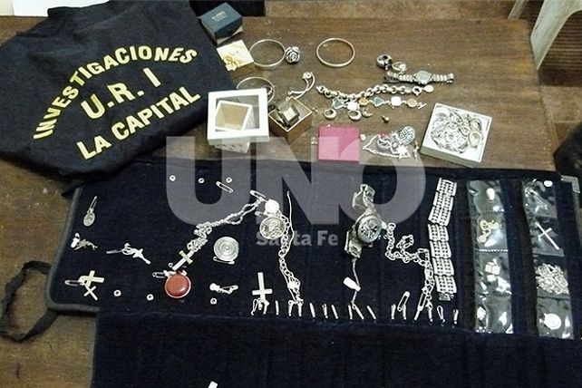 Cayeron ladrones que se disfrazaban de policías para cometer asaltos en Santa Fe