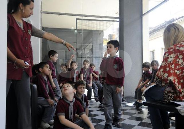 Alumnos del IES visitaron Diario UNO