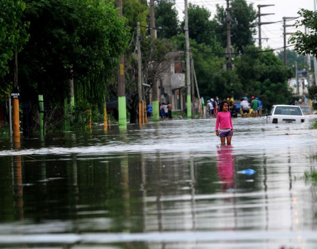 Sin tregua. Las tormentas hicieron lo suyo en 28 municipios bonaerenses. De los evacuados