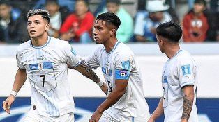 Uruguay doblegó a Gambia y se las verá con Estados Unidos en los cuartos de final del Mundial Sub 20.