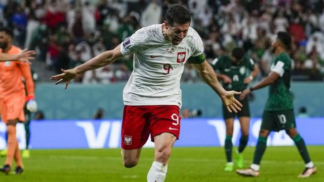 El polaco Robert Lewandowski finalmente pudo anotar en una Copa del Mundo.