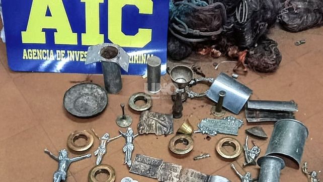 B° Barranquitas: cae preso por comprar metales robados en el cementerio y a una telefónica