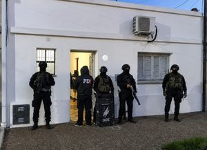 Aprehendieron a una mujer y secuestraron cuatro armas que habían sido sustraídas de la casa de un fallecido