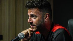 El DT de Newells Mariano Soso está entusiasmado con la temporada 2025.