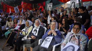 Las Madres santafesinas opinaron sobre el proyecto de declarar a los pañuelos emblema nacional