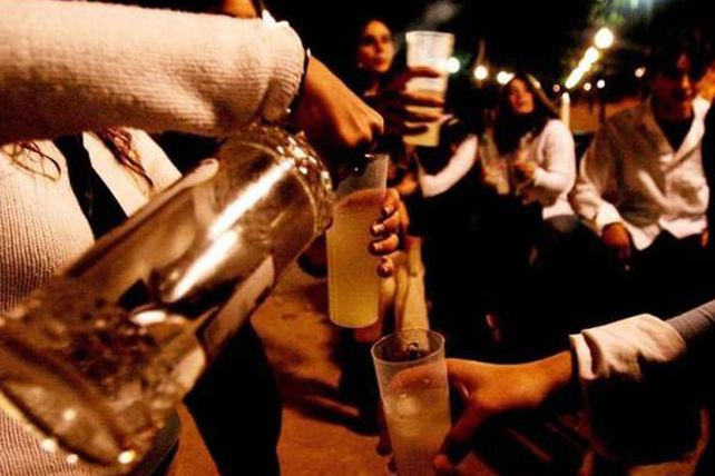 Cómo hacer para brindar sin excederte en las fiestas