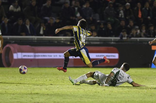 Central entró dormido, fue un cúmulo de errores y cayó ante Banfield