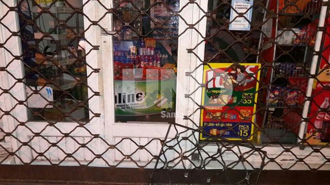 Lo sorprendieron robando en un local del microcentro santafesino y quedó detenido