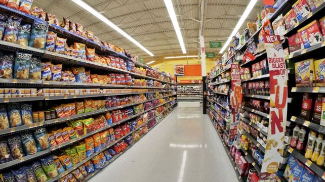 Comparan ultraprocesados con cigarrillos y piden nuevas regulaciones