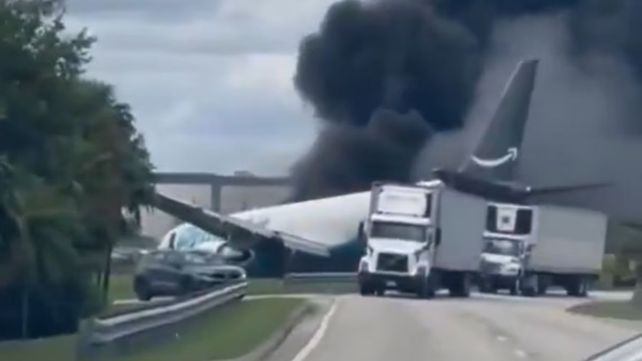 Avión de carga. Un Boeing 767-300 de Prime Air se despistó en Miami durante el aterrizaje.