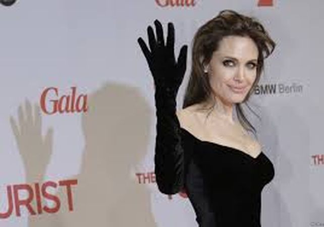 Angelina Jolie recurrió a una mastectomía preventiva para evitar enfermarse. Y desató la polémica.