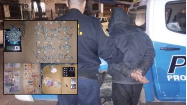 Un adolescente de 15 años fue detenido durante un allanamiento. Descubrieron que llevaba una carga de bolsitas con cocaína.