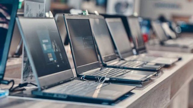 Afirman que en un mes habrá notebooks Samsung producidas en Argentina