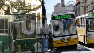 Los colectivos: ¿con letreros LED o una pintura especial?