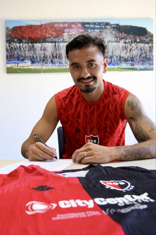 Newells lo buscó, no pudo incorporarlo y ahora el mediocampista jugará en otro equipo
