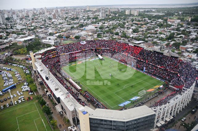 Dall Aglio:La capacidad del estadio de Colón será de 32.210 personas