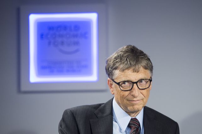 Bill Gates lanzó una severa advertencia sobre los peligros de un desastre ambiental y el bioterrorismo.&nbsp;