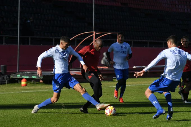 Pantera goleadora. Con dos tantos de Luis Leal