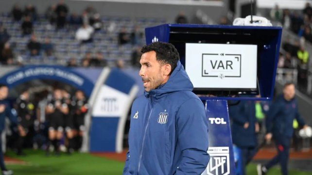 Con un Talleres complicado con el descenso, Tevez analiza renunciar