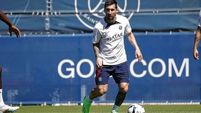 El PSG de Lionel Messi iniciará el sábado su defensa del título en la Liga francesa. 
