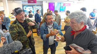Lele Cristóbal sumó sus nuevas empanadas norteñas a las Paradas Sangucheras de AXION energy