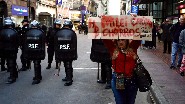 El microcentro de Rosario vallado por la visita de Javier Milei a la Bolsa de Comercio