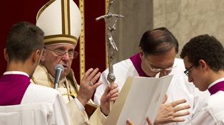 El Papa permite absolver a mujeres que hayan abortado