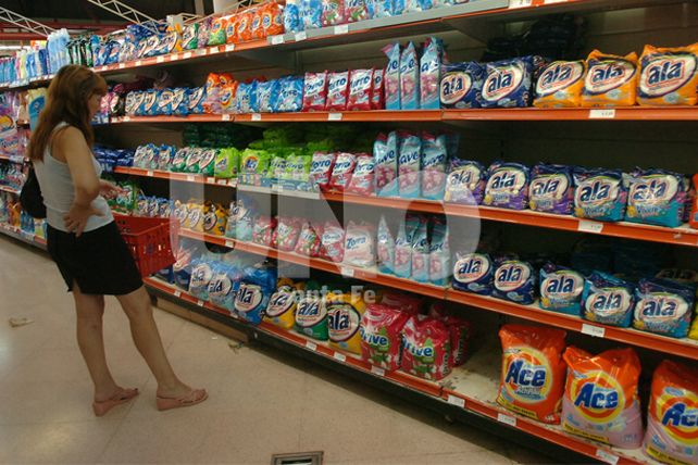 A dos semanas del acuerdo, los precios siguen congelados